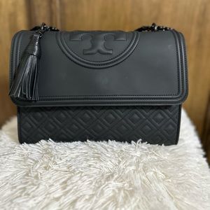 Selling my Tory Burch Women's Fleming Matte Convertible Shoulder Bag. Authentic!